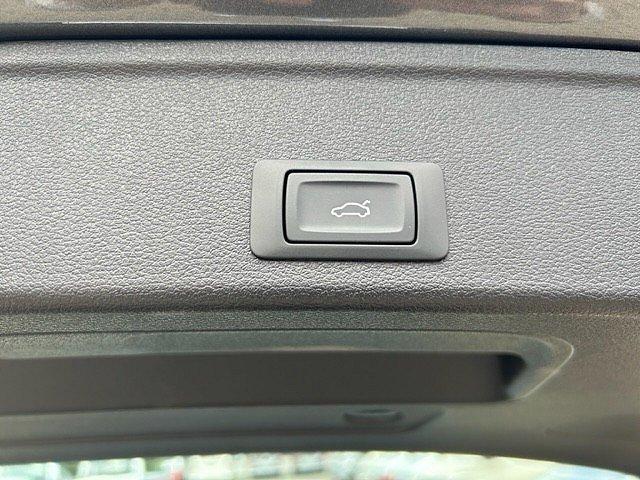 Audi A4 Avant S line Plus 40 TFSI 204 PS Stronic 