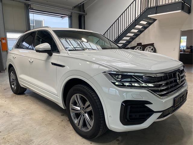 Volkswagen Touareg - 3.0 V6 TDI R-Line Panorama NAVI Klimaaut4Zone L...