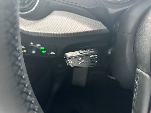 Audi Q2 35 TFSI Matrix-LED ACC SHZ Kamera App-Connect 2-Zonen el. Klappe 