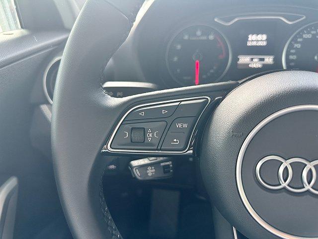 Audi Q2 35 TFSI Matrix-LED ACC SHZ Kamera App-Connect 2-Zonen el. Klappe 