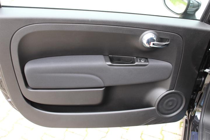 Fiat 500 Hatchback Hybrid UVP 19.280 Euro 1.0 GSE 51 kW (70 PS) MJ 23, Style  Paket: 15-Leichtmetallfelgen, Außenspiegelkappen in Chrom, Auspuffendrohr  Lackierte Seitenzierleisten, Getönte Seitenscheiben hinten uvm. Reimport EU-Neuwagen  günstig kaufen