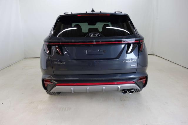 Tucson NX4 N-Line 1,6 T-GDi 4WD 48V DCT t1bl0-P7-O1 Dark Knight