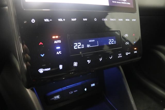 Hyundai Tucson Vibe N-Line 1.6 T-GDi 150PS 48V Dark Knight Alcantara "10,25"" Navigationssystem Induktive Ladestation Full LED Scheinwerfer"