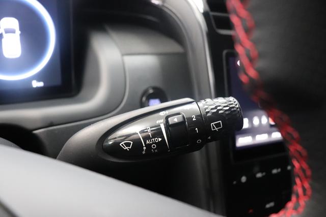 Hyundai Tucson Vibe N-Line 1.6 T-GDi 150PS 48V Dark Knight Alcantara "10,25"" Navigationssystem Induktive Ladestation Full LED Scheinwerfer"