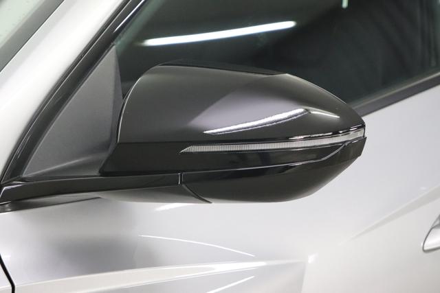 Hyundai Tucson Vibe N-Line 1.6 T-GDi 150PS 48V Shimmering Silber Alcantara "10,25"" Navigationssystem Induktive Ladestation Full LED Scheinwerfer"