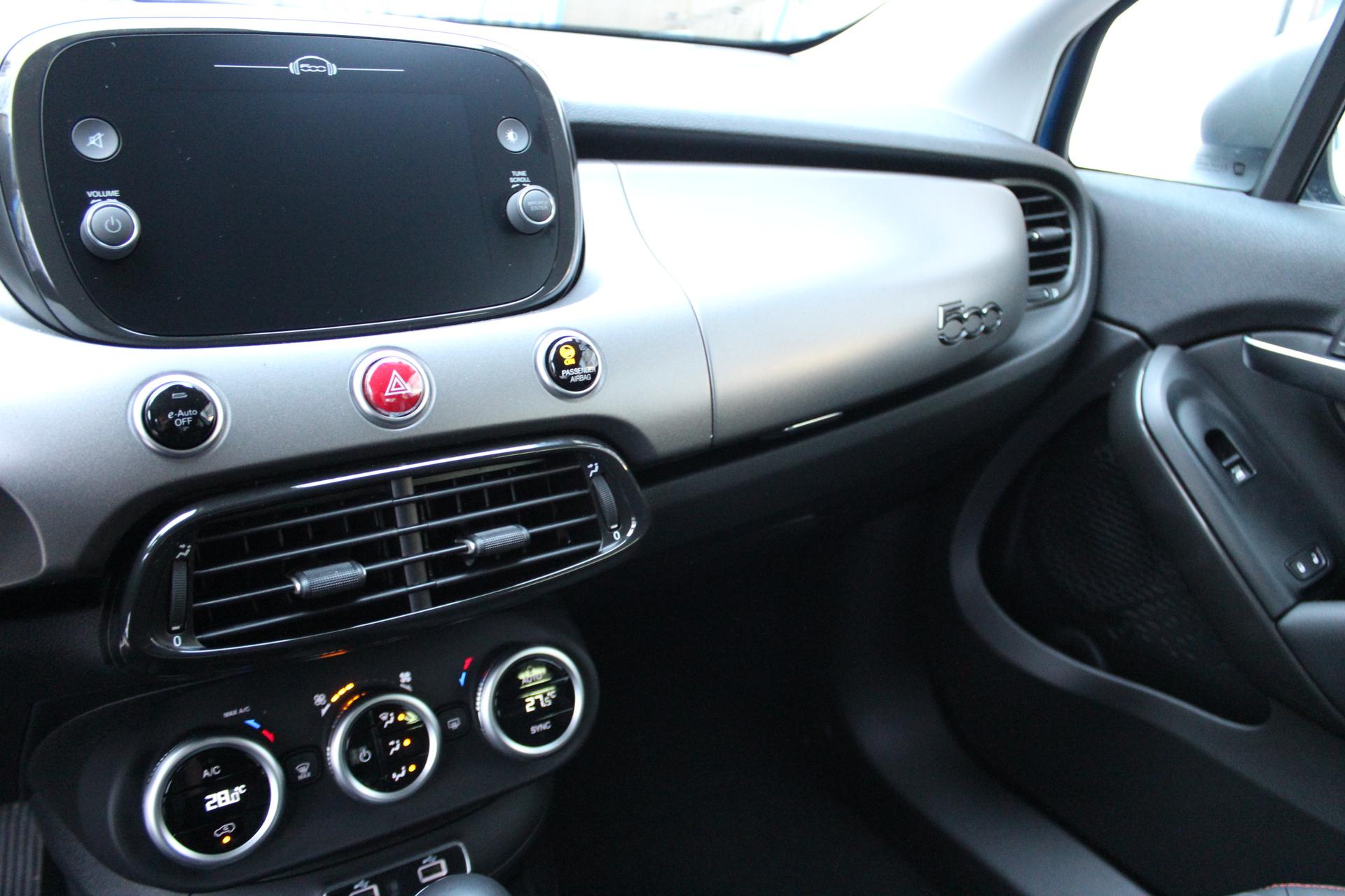 Fiat 500X Sport 1.5 GSE 96kW Hybrid MY23, Klimaautomatik, Leder-Alcantara  Lenkrad, 7-Navigationssystem, AppleCarPlay&Android Auto, Fernlichtassistent,  Rückfahrkamera, Voll-LED-Scheinwerfer-, LED-Nebelscheinwerfer, 18- Leichtmetallfelgen, uvm. Reimport