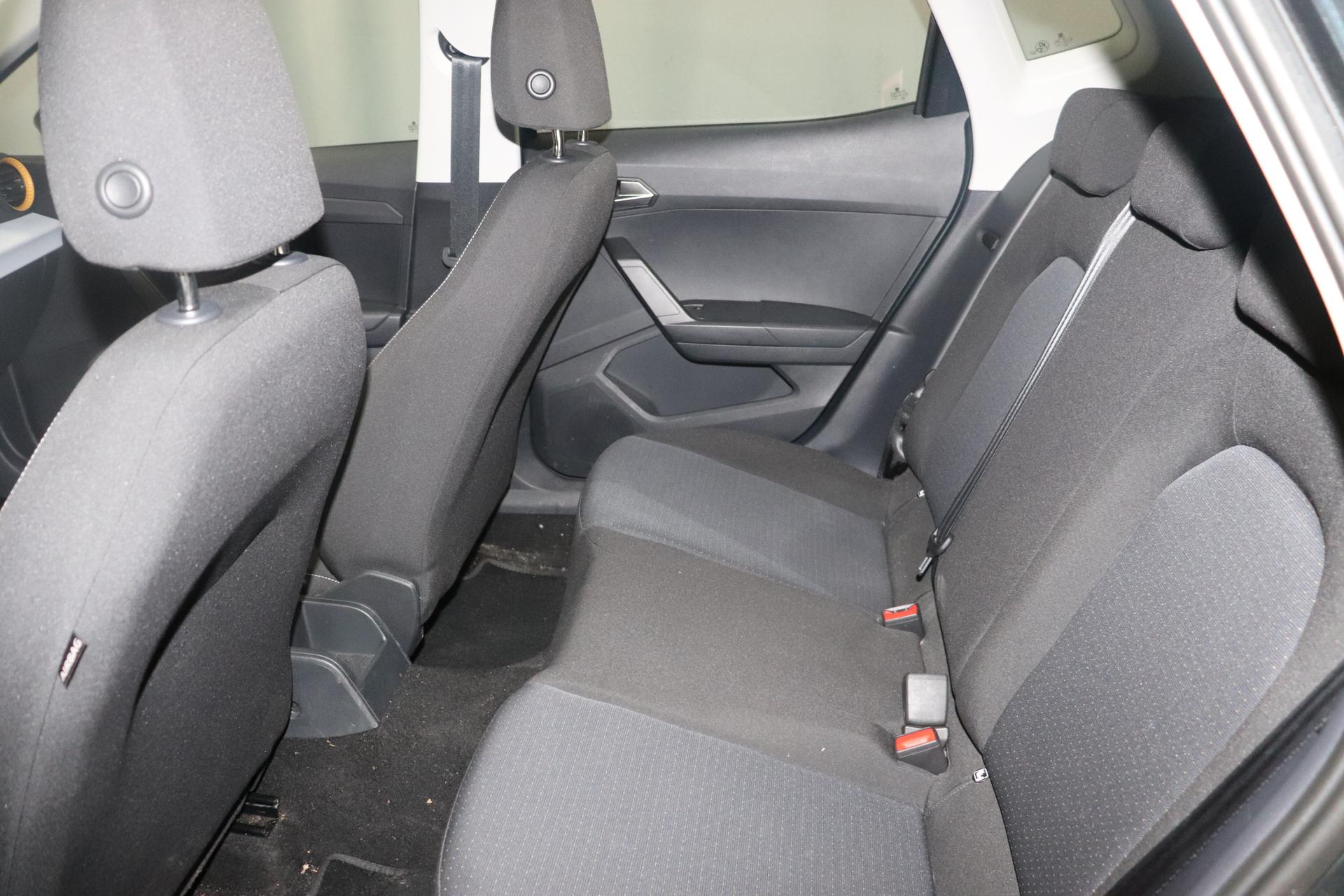 Seat Arona Style 1.0 81kW, 2-Zonen-Klimaautomatik, Sitzheizung,  AppleCarPlay&Android Auto, Radio DAB, Müdigkeitserkennung, Einparkhilfe  hinten, Lichtsensor, LED-Scheinwerfer, Nebelscheinwerfer, Notrad, uvm., EU-Neuwagen & Reimporte