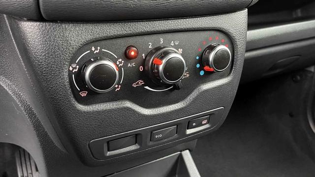 Dacia Dokker 1,6 SCe LPG Essential AHK KLIMA RADIO RELING NEBEL 