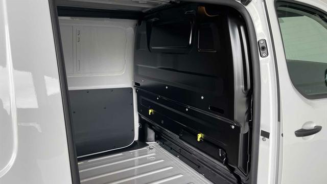Peugeot Expert Kasten III 1.5 HDi L2H1 3-Sitzer DAB KLIMA PDC TEMPOMAT 