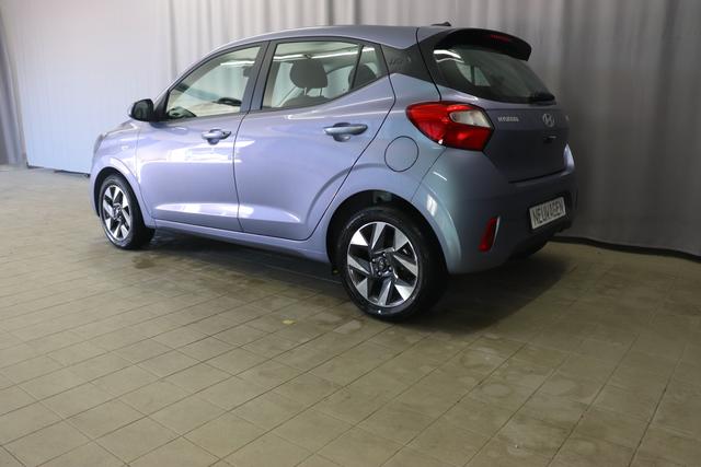 Hyundai i10 Comfort 1.2 5MT 62kW MEGA PREIS ! 5 Jahre Herstellergarantie (84 PS) Radio mit DAB, Apple CarPlay & Android Auto, Rückfahrkamera, 15" Leichtmetallfelgen, Tempolimitassistent, Spursicherheit, Sicherheit vorne, Fernlichtassistent, uvm. 