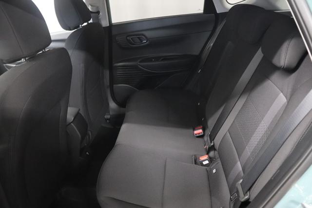 Hyundai i20 Family 1.0 T-GDi 74kW 7DCT MEGA PREIS ! 5 Jahre Herstellergarantie (101PS) Klimaautomatik, Sitzheizung, Lenkradheizung, Rückfahrkamera, Radio mit DAB, Verkehrsschilderkennung, Spurhalteassistent, Lichtsensor, Regensensor, 16" Leichtmetallfelgen, uvm. 