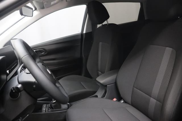 Hyundai i20 Family 1.2i 58 kW (79 PS) MEGA PREIS ! 5 Jahre Garantie Navigationssystem, Klimaautomatik, Sitzheizung, Lenkradheizung, Radio mit DAB, Apple CarPlay & Android Auto, Rückfahrkamera, Einparkhilfe hinten, Lichtsensor, Spurassistent, Fernlichtassistent, Verk 