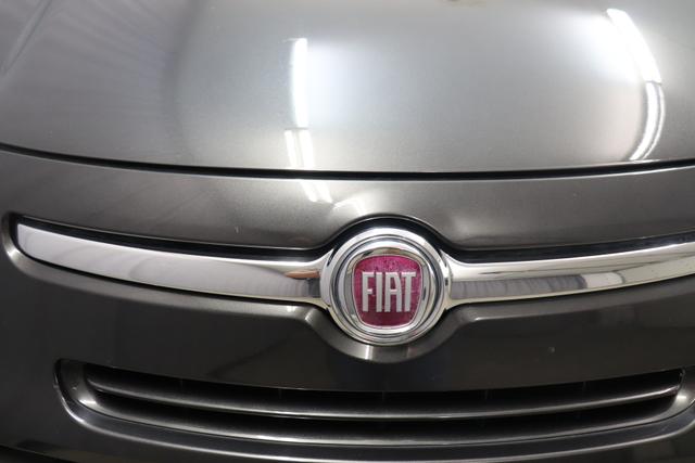 Fiat 500L Living POP Star 1.4 88kW (120PS) Navigationssystem mit Bluetooth und Freisprechanlage, Radio, Klimaanlage, Sitzheizung, Einparkhilfe hinten (PDC), uvm. 