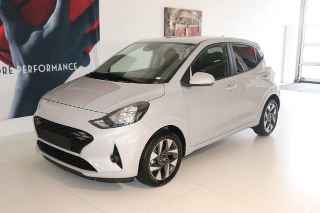 Hyundai i10 - i Line Plus 1.0 49 kW MEGA PREIS ! 5 Jahre Garantie (67 PS) Klimaanlage, Radio/DAB, Bluetooth, Apple CarPlay & Android Auto, Einparkhilfe hinten, Lichtsensor, Fahrersitz höhenverstellbar, 15