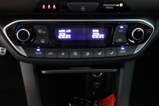 Hyundai i30 N Line 1.5 TGDi 117 kW (160 PS) Navigationssystem, DAB, Bluetooth, Android Auto, Apple CarPlay, 2-Zonen-Klimaautomatik, Rückfahrkamera, Sitzheizung, Lenkradheizung, 18" Leichtmetallfelgen, uvm. 