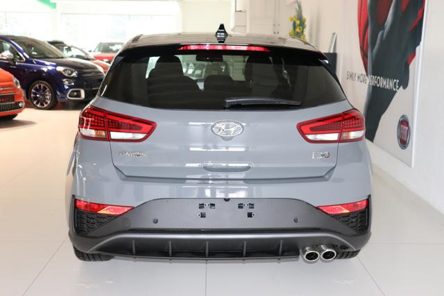 Hyundai i30 N Line 1.5 TGDi 117 kW (160 PS) Navigationssystem, DAB, Bluetooth, Android Auto, Apple CarPlay, 2-Zonen-Klimaautomatik, Rückfahrkamera, Sitzheizung, Lenkradheizung, 18" Leichtmetallfelgen, uvm. 