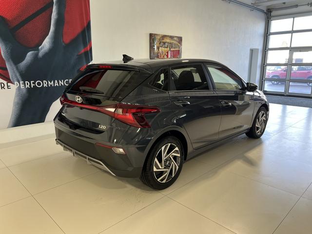 Hyundai i 20 1,2 Family Aurora Gray Perl