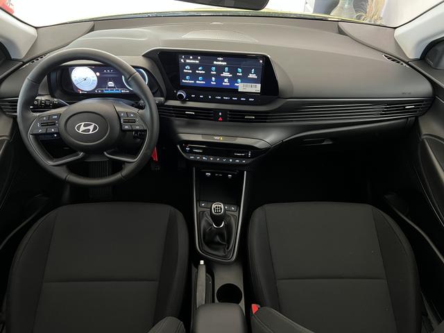 Hyundai i20 1,2 Family Lucid Lime metallic