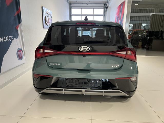 Hyundai i20 1.0 T-GDi 7DCT Family Mangrove Green