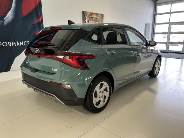 Hyundai i20 GO! Mangrove Green, Beispielbilder, ggf. teilweise mit Sonderausstattung