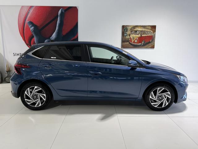 Hyundai i20 GO Plus Vibrant Blue, Beispielbilder, teilweise mit Sonderausstattung