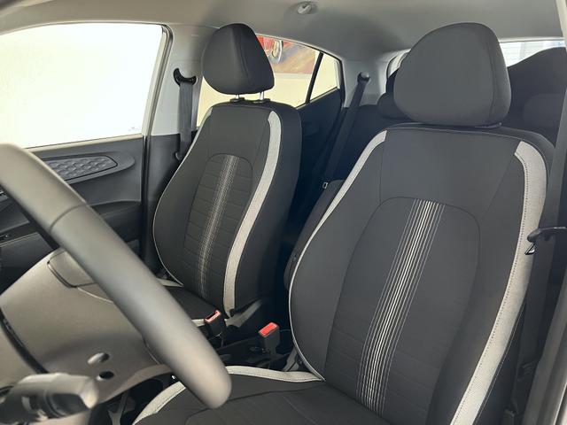Hyundai i10 Go Plus 1.0 Atlas White, Beispielbilder, teilweise mit Sonderausstattung