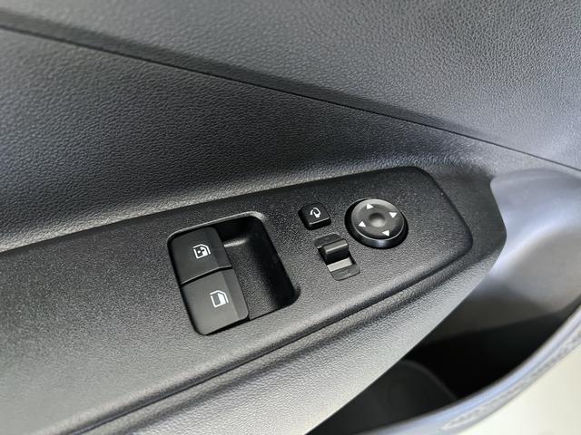 Hyundai i10 Go Plus 1.0 Atlas White, Beispielbilder, teilweise mit Sonderausstattung