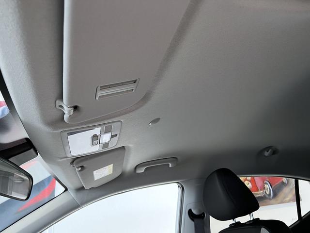 Hyundai i10 Go Plus 1.0 Atlas White, Beispielbilder, teilweise mit Sonderausstattung