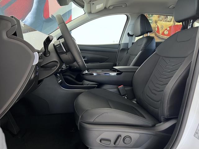 Hyundai Tucson Go Plus Atlas White