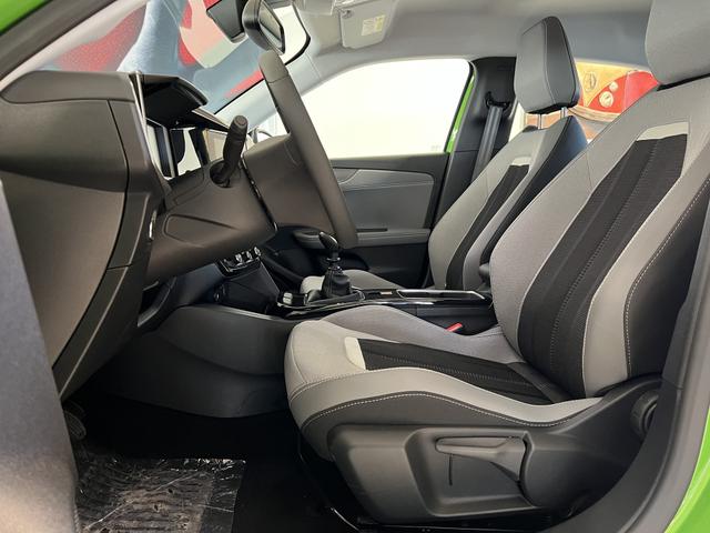 Opel Mokka Ikone Grün