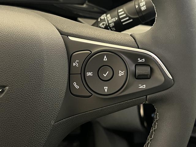 Opel Mokka Ikone Grün