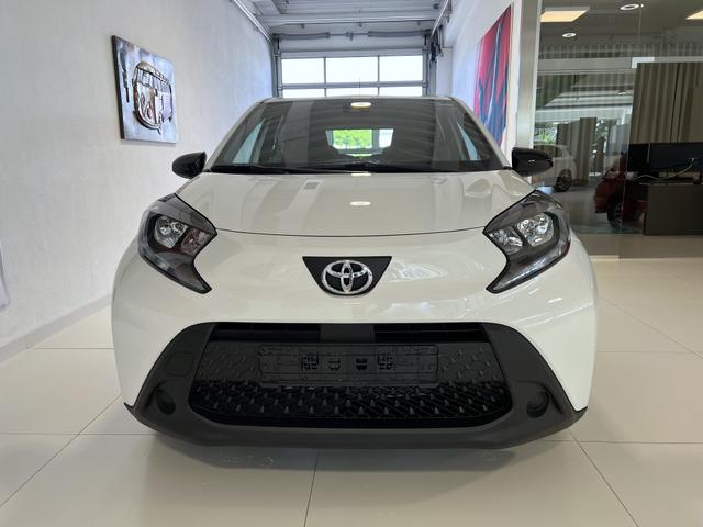 Toyota AygoX