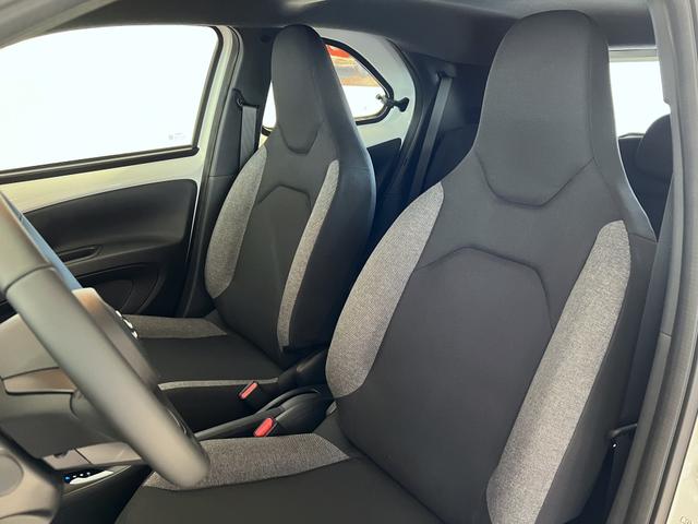 Toyota AygoX