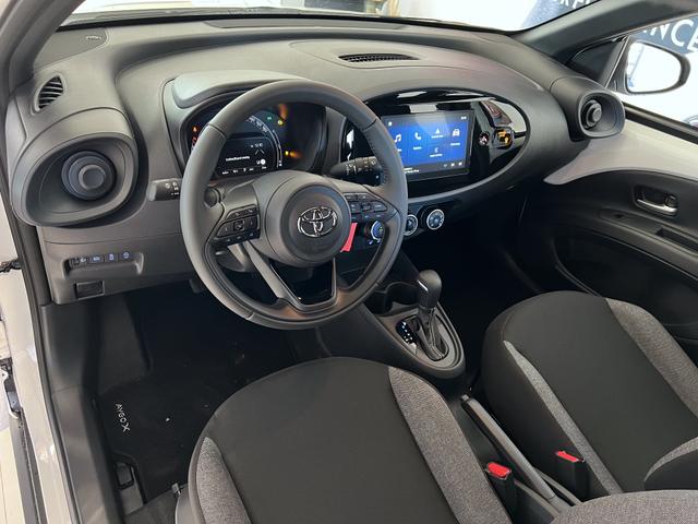 Toyota AygoX