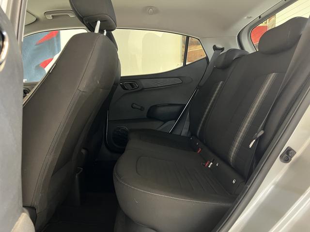 Hyundai i10 Edition 30