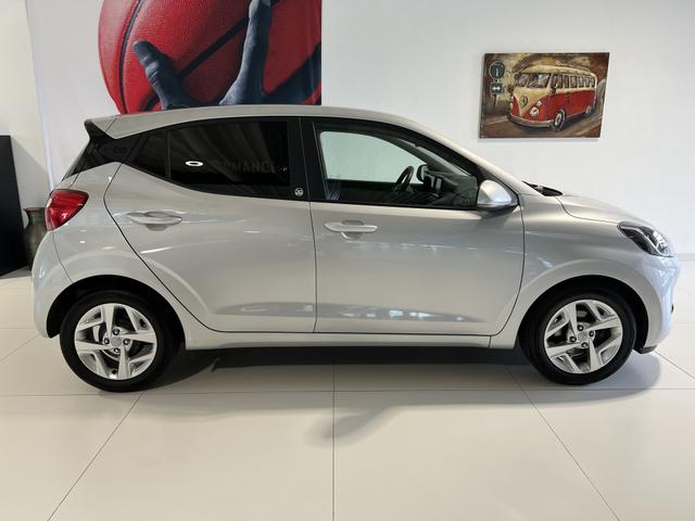 Hyundai i10 Edition 30