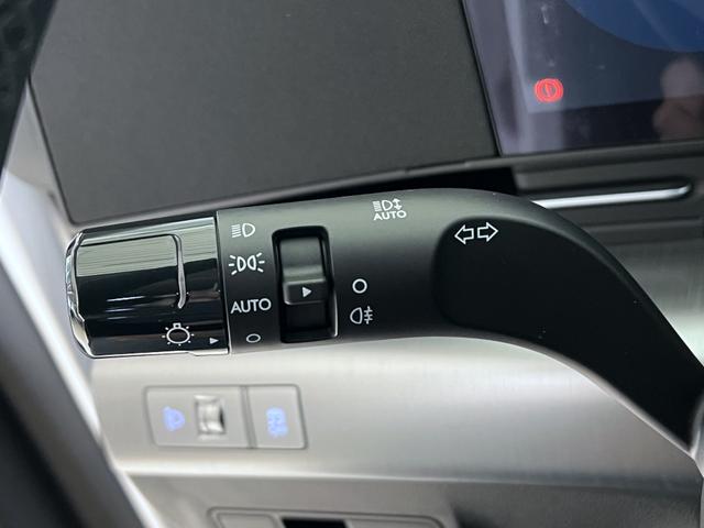 Hyundai Kona EV Atlas White
