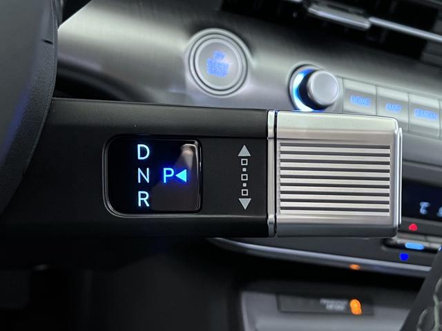 Hyundai Kona EV Atlas White
