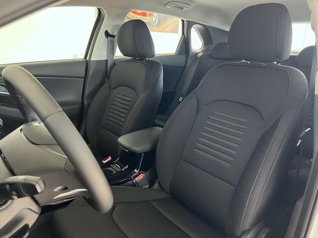 Hyundai i30 GO Atlas White
