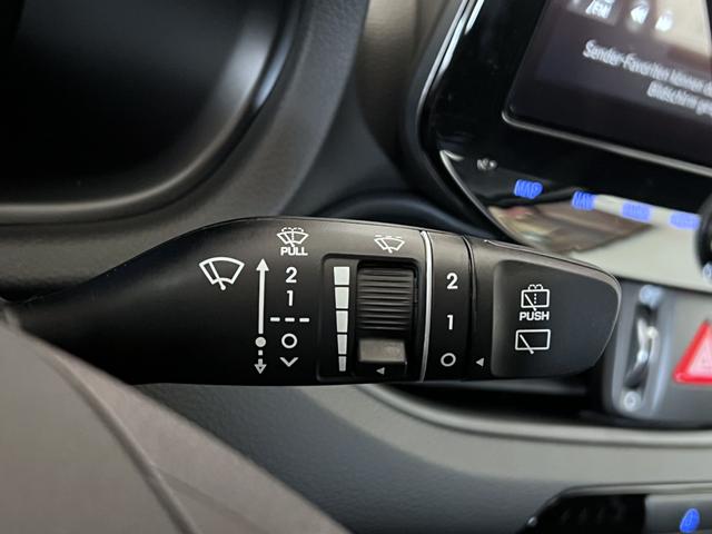 Hyundai i30 GO Atlas White