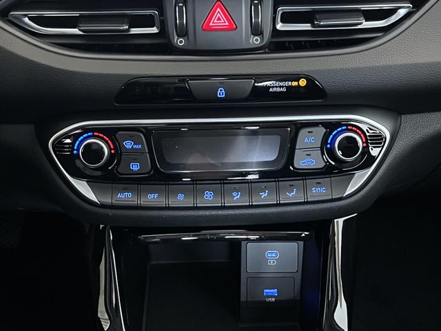 Hyundai i30 Ecotronic Gray