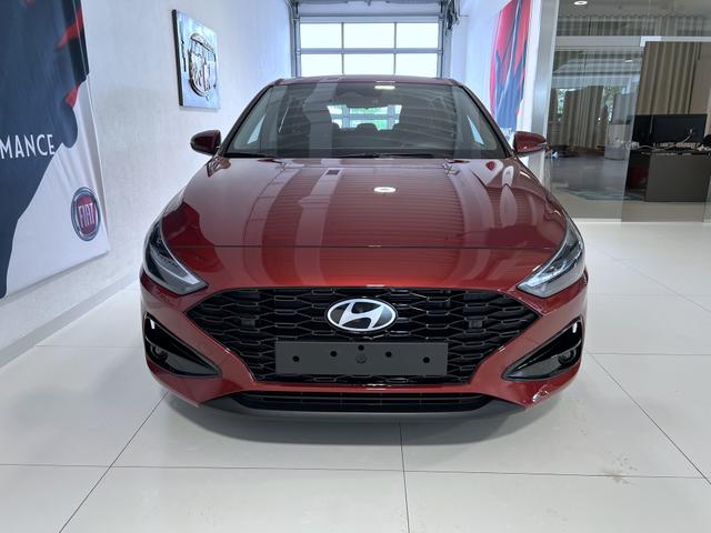 Hyundai i30 DCT GO Ultimate Red