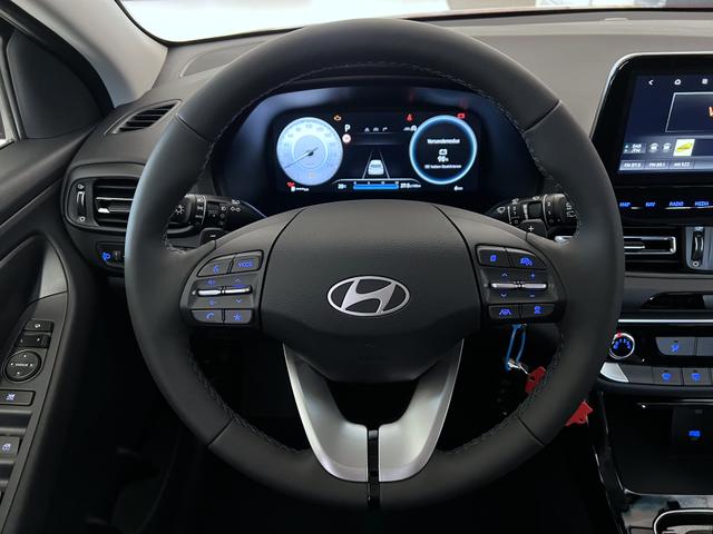 Hyundai i30 DCT GO Ultimate Red