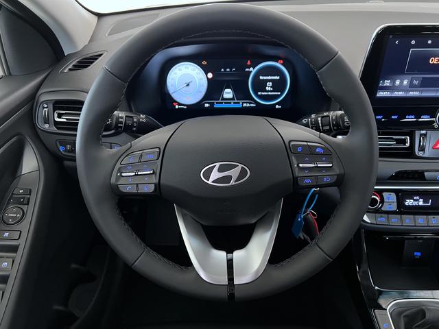 Hyundai i30 GO Atlas White