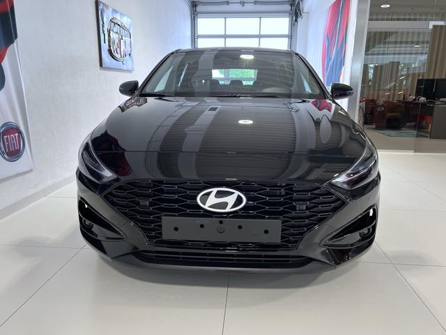 Hyundai i30 GO Abyss Black