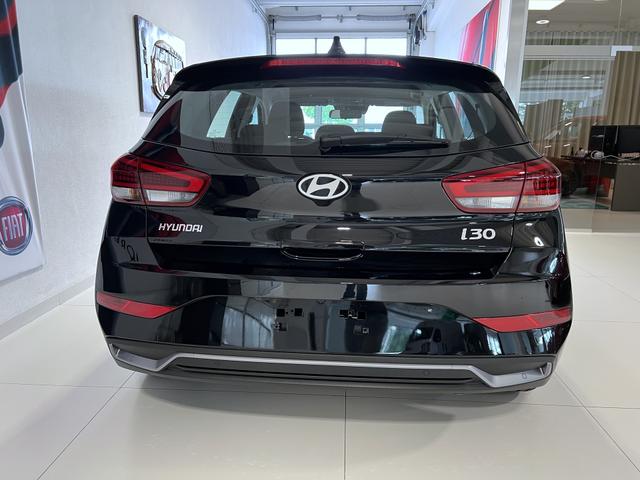 Hyundai i30 GO Abyss Black
