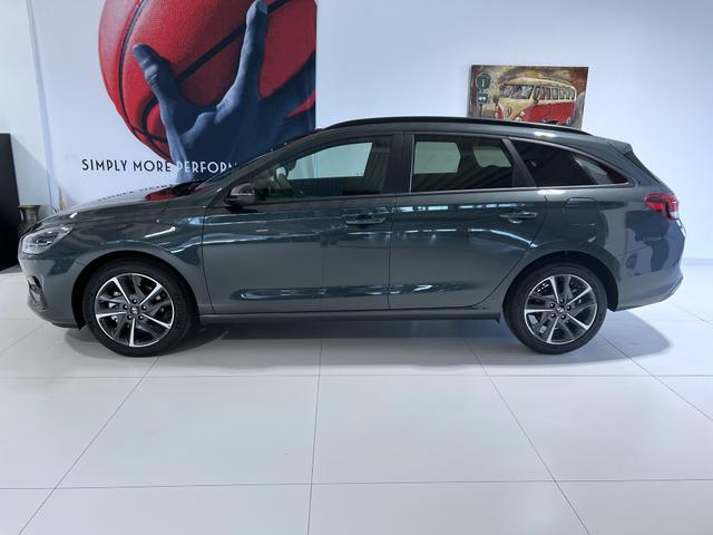 Hyundai i30 Kombi Cypress Green