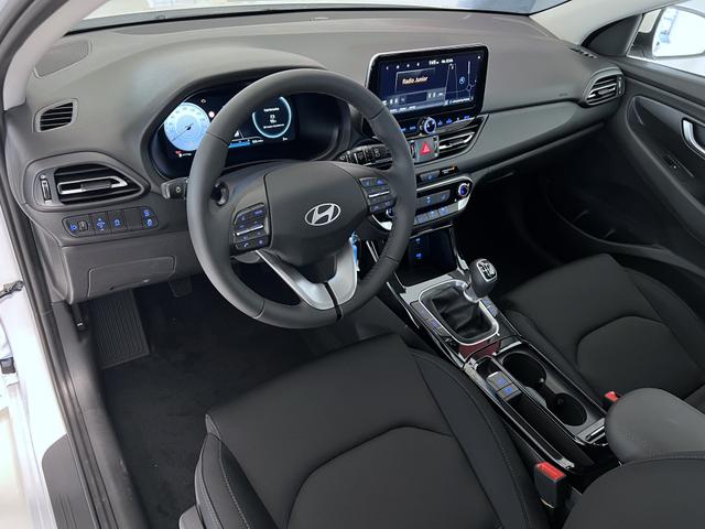 Hyundai i30 GO Serenity White
