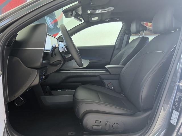 Hyundai IONIQ 6 Grau Top Line