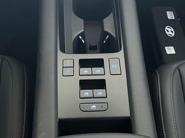 Hyundai IONIQ 6 Grau Top Line
